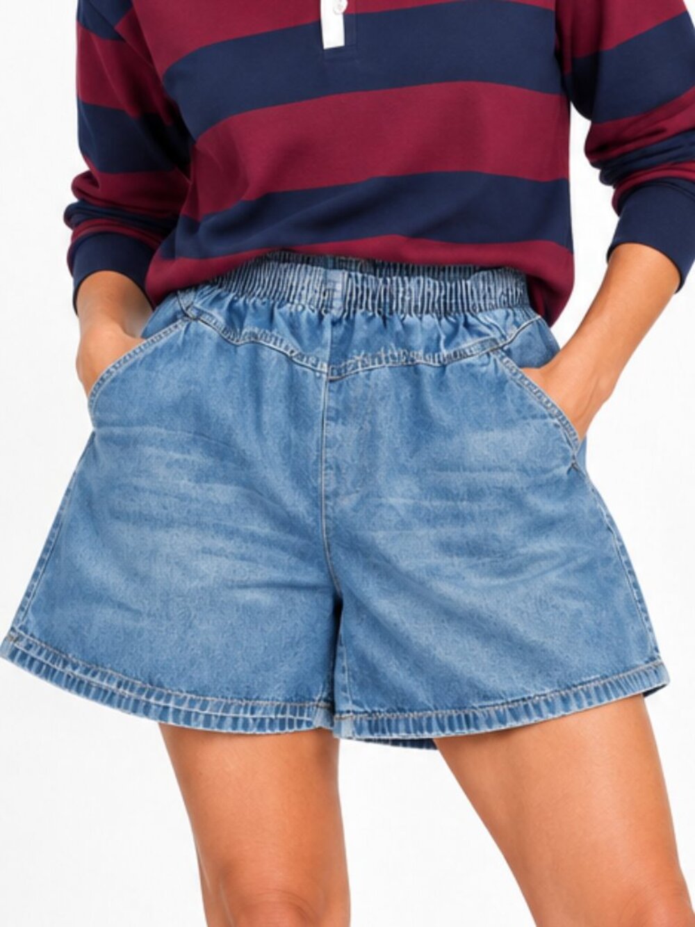 Vintage Lord Isaacs Light Wash Denim Pull-On Shorts Women’s 16